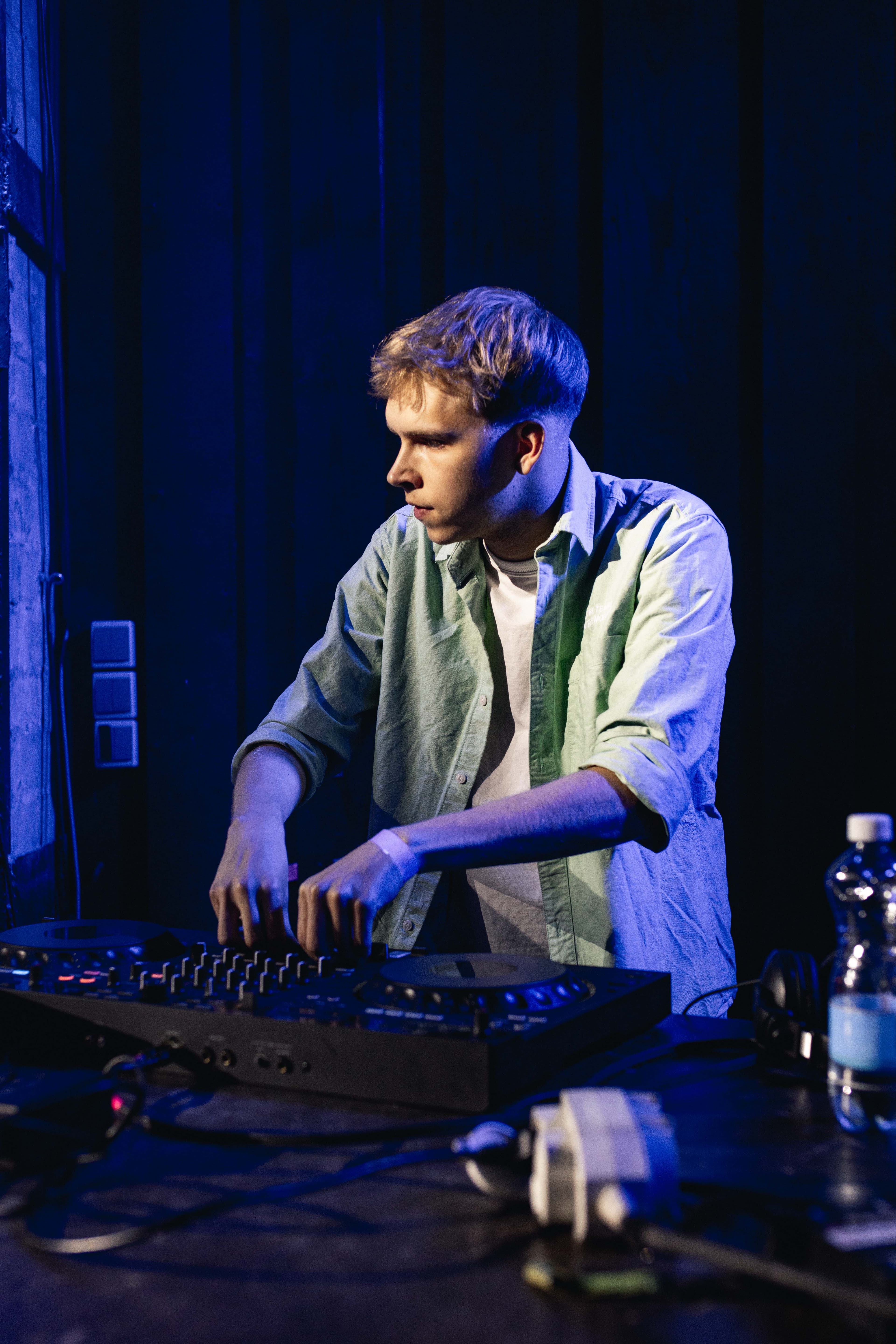 DJ RO-G
